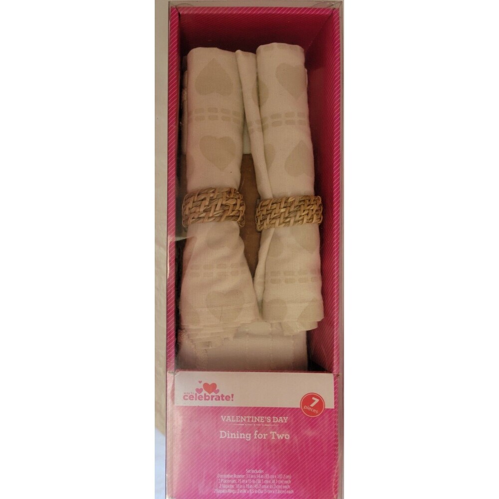 Way to Celebrate Valentine’s Day Dining for Two 7pc Set - Heart Placemat Napkins